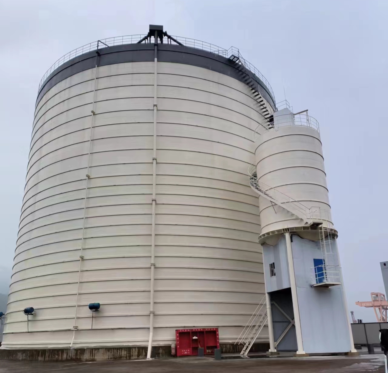 桥头镇10万吨水泥钢板库